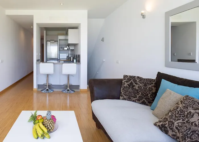 Home2book Sea View & Pool Getaway, Санта-Урсула