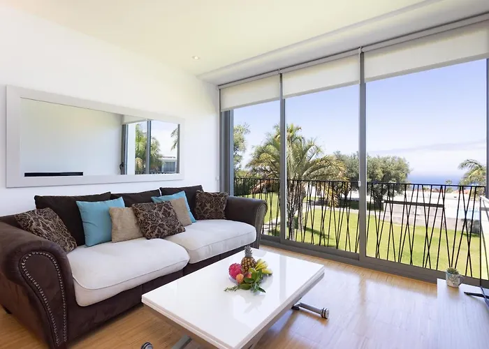 Апартаменты Home2book Sea View & Pool Getaway, Санта-Урсула
