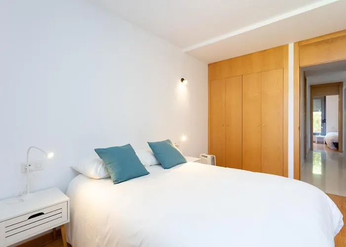 Home2book Sea View & Pool Getaway, Апартаменты *