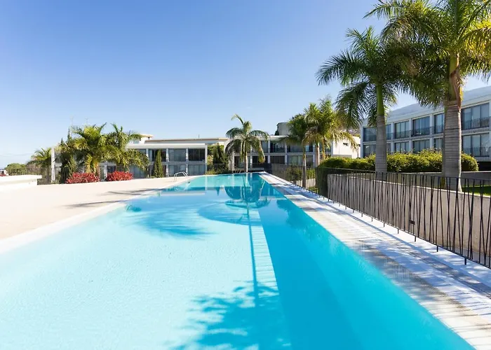 Home2book Sea View & Pool Getaway, Apartment *